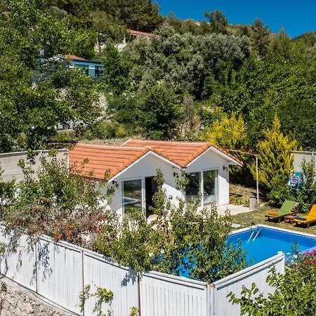 Islamlar Cottages Kalkan *